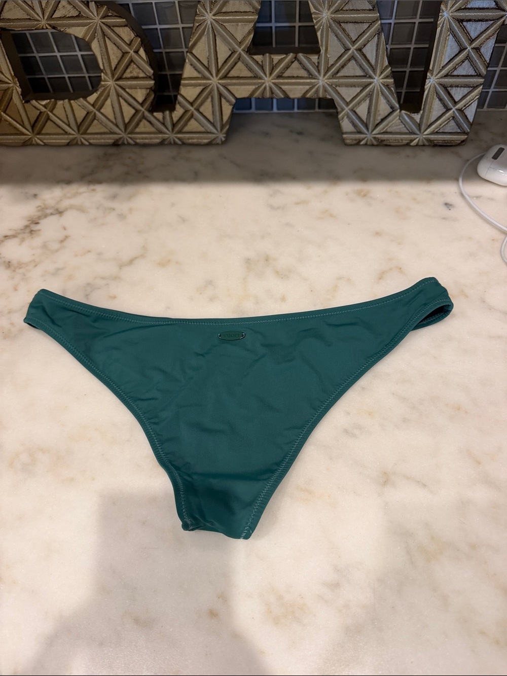 Vuori Classic Bikini Bottoms, M, Emerald green